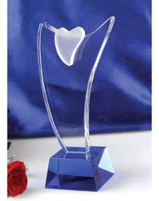 璀璨匠心，傳情達意 廣州水晶工藝品廠家的藝術與商機